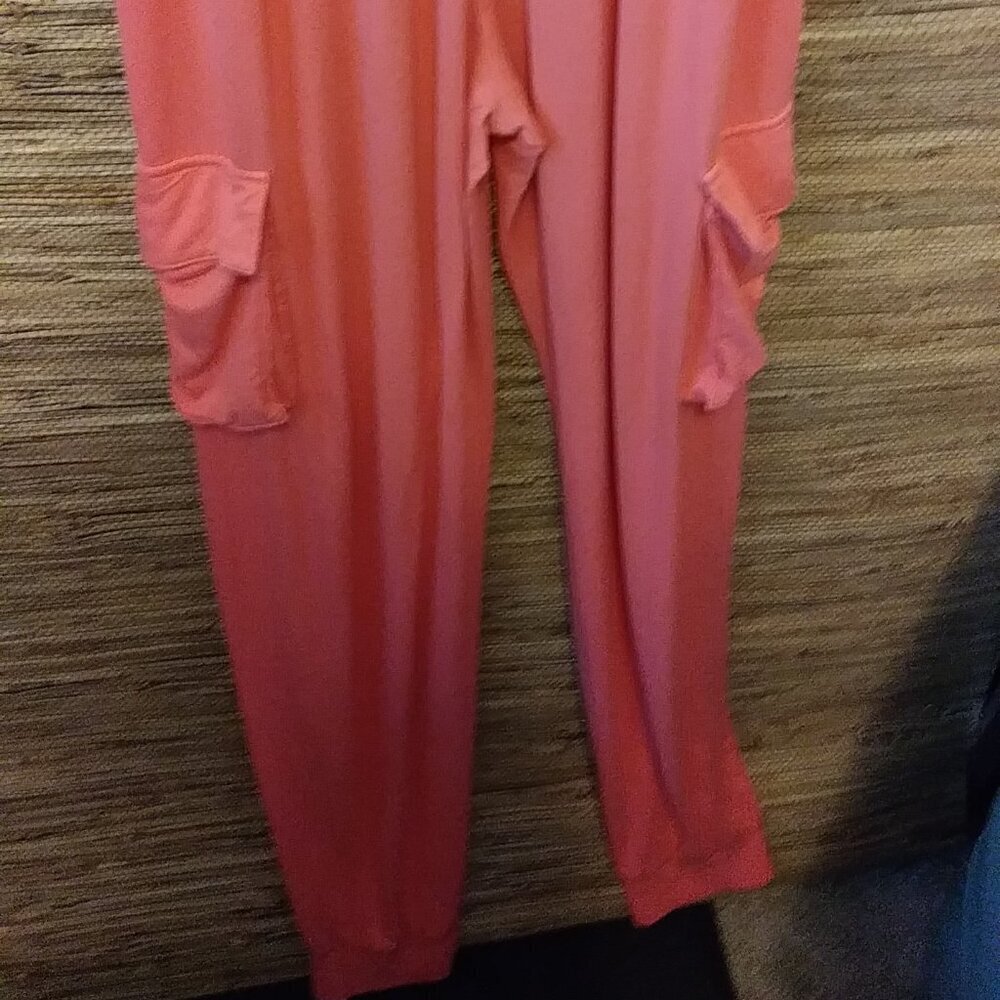 🎯 Orange You Glad It’s a VENUS Jumpsuit? – NWOT ✨ - Picture 8 of 9
